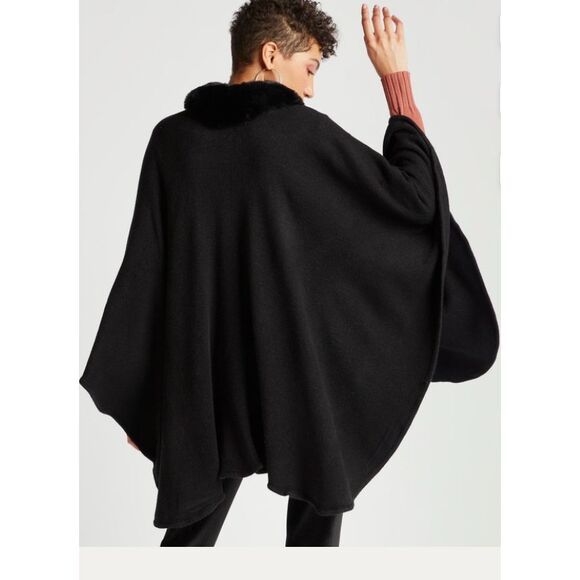 Faux Fur Trim Solid Cape - Picture 2 of 12